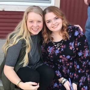 Meet your Posher, Lauren